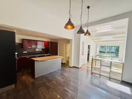 appartement 130m², jardin 60m² plein sud – schaerbeek