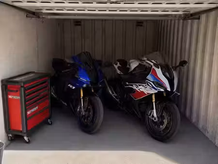 garage / box stockage fermé