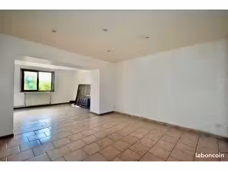 maison mitoyenne 90m2