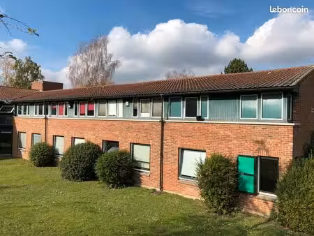 bureau 17m² villeneuve d'ascq 190 ht