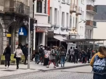 cession droit au bail vannes centre ville 25 m2