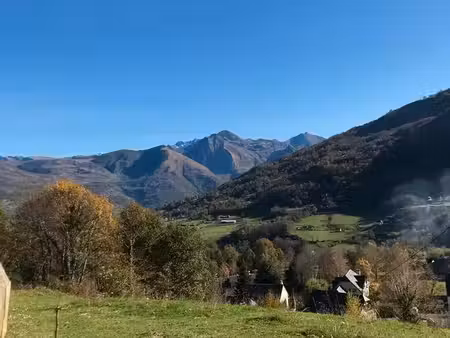 terrain constructible 2888 m2 avec vue sur la vallée et exposition plein sud