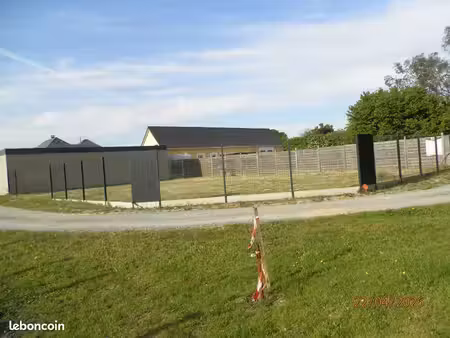 terrain constructible-rte de fromenteau-st gervais en belin