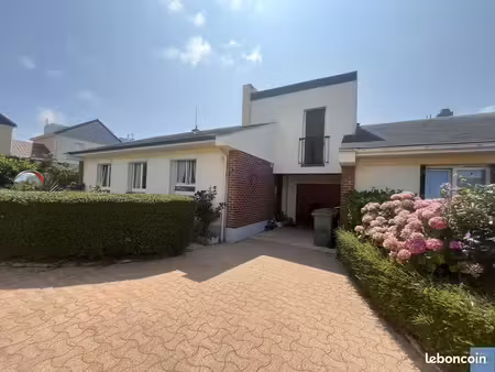 maison 6 pièces 82 m²