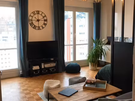 à louer - studio meublé 30 m² – versailles montreuil – dernier étage – parking