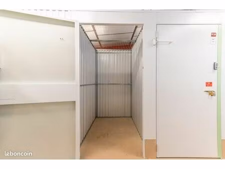garage/box 2 m² chelles