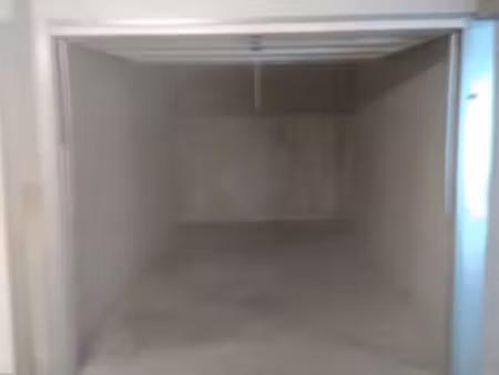 loue garage
