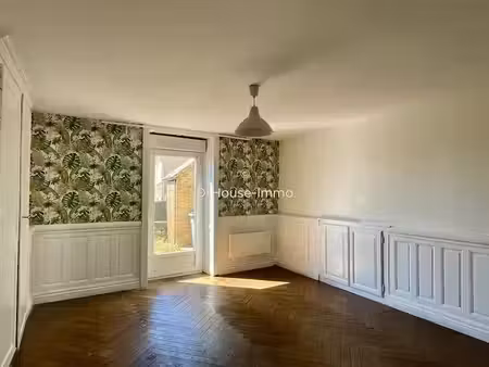 location maison 3 pièces 70 m² à darney (88260), 580 €