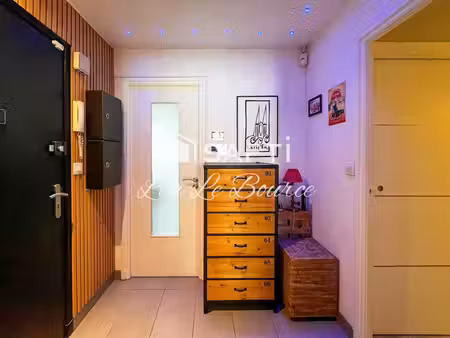 appartement spacieux et moderne – quartier du corniguel