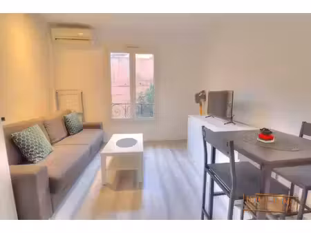 studio meublé à louer en bail etudiant