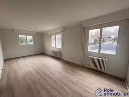 location appartement 5 pièces à caen le port - ste-thérèse (14000) : à louer 5 pièces / 82