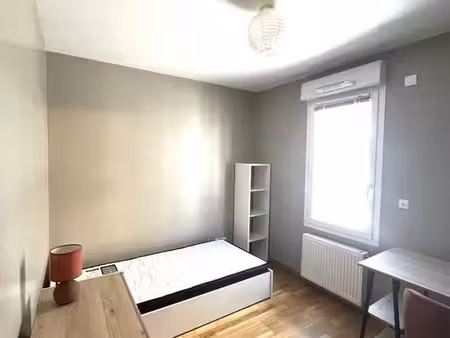 location appartement 1 pièce 10 m² à chambéry (73000)