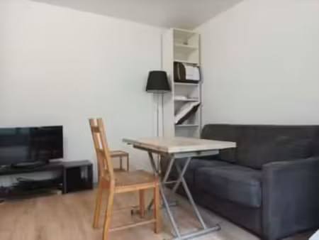 location appartement t1 meublé à paris 9e (75009) : à louer t1 meublé / 16m² paris 9e