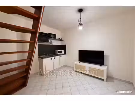 duplex 2 pièces 16 m²