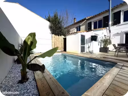maison familiale meublée 134 m² avec piscine – l’houmeau centre – location à l’année