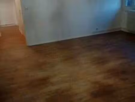 appartement t3 proche mairie