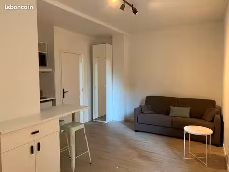 loue studio meublé 23 m² - toulouse saint-cyprien - 600 cc