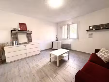 en exclusivite sur le champ de mars ! bel f1 meuble proche ecoles et commodites