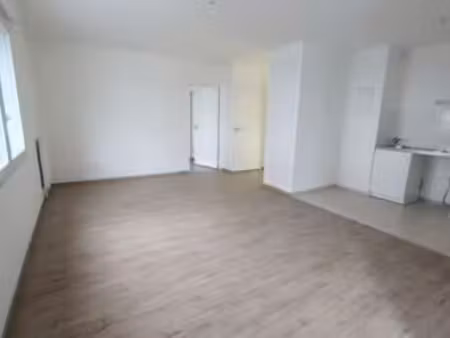 location appartement 2 pièces à carquefou (44470) : à louer 2 pièces / 50m² carquefou