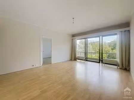 appartement à louer à ixelles € 1.050 (lqw8n) - era châtelain (ixelles ii) | zimmo