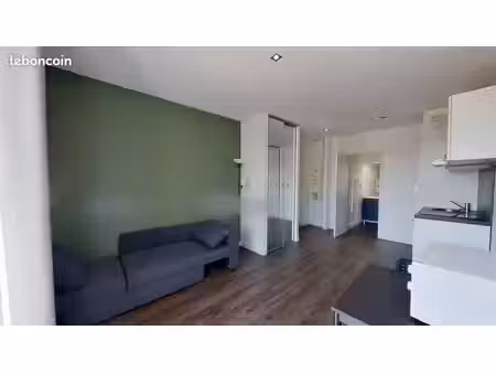 studio 1 pièce 20 m²