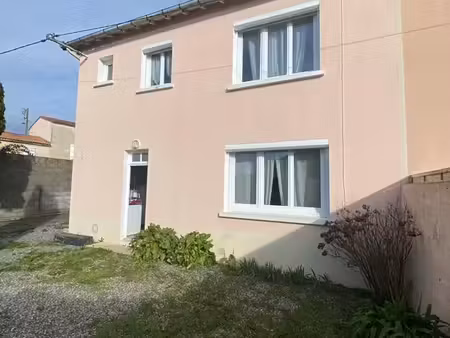 maison de ville à louer