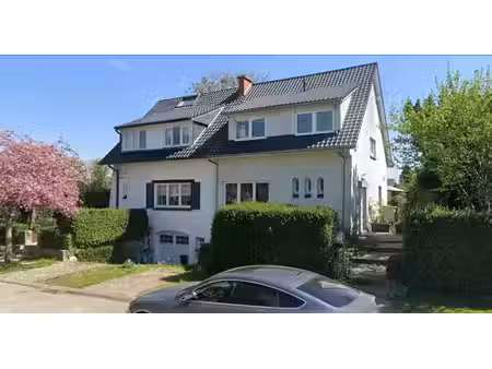 grande maison avec jardin à louer à wemmel