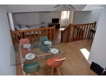 t1 meublé atypique 50m² sur le port de vannes + parking