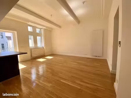 appartement 3 pièces 70 m²