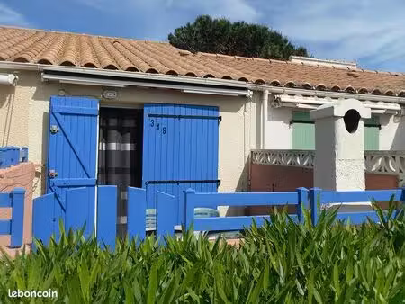 canet, villa avec terrasse/jardinet
