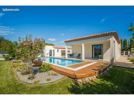 terrain 800 m² lauret