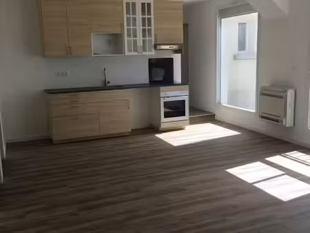 f4 rénové lunel nord 78 m²