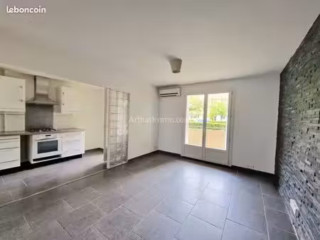 appartement 3 pièces 53 m²