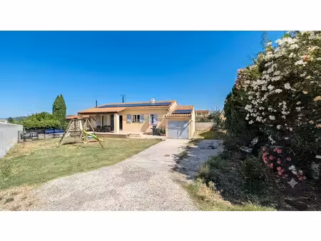 villa de plain-pied avec piscine, quartier piscine à pertuis