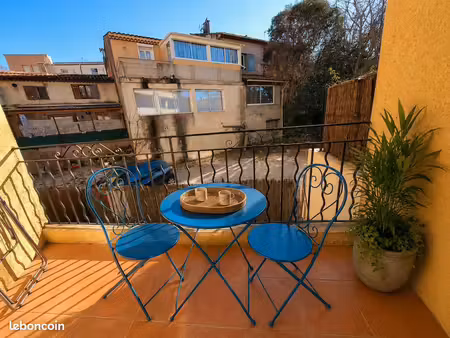 location à l'année studio