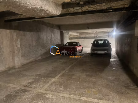 garage parking à louer orléans