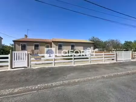 vente maison au chillou (79600) : à vendre / 103m² le chillou