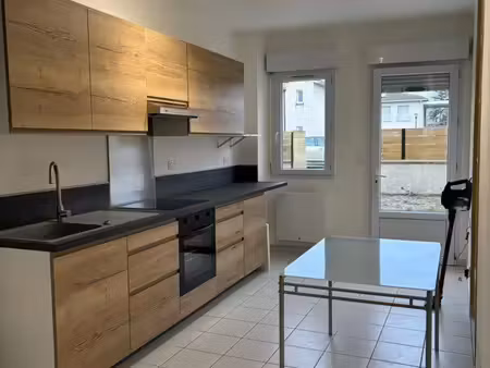 t4 meublée à louer