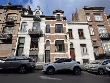 maison à louer à rue de theux 69 ixelles (vbe54650)