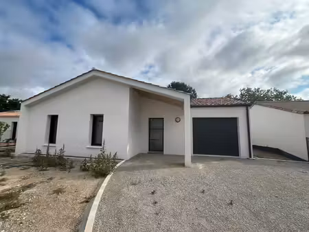 location maison 4 pièces, 101.40m², le poiré