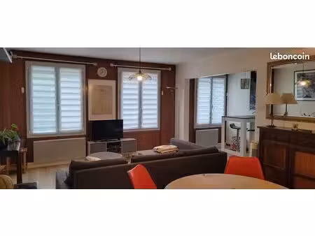 loue t2 hyper centre luchon 58m2