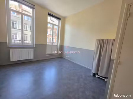 studio 1 pièce 22 m²