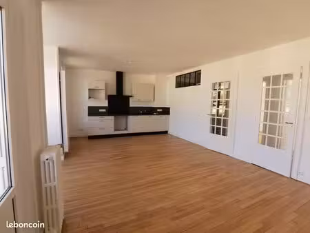 magnifique f3 de 68 m² à louer près de la gare