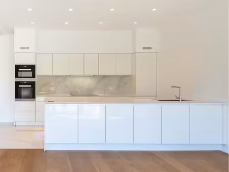 appartement 4 pièces 108 m² – 3 chambres – croisé-laroche – entièrement rénové