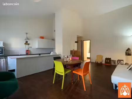 appartement 2 pièces 54 m²
