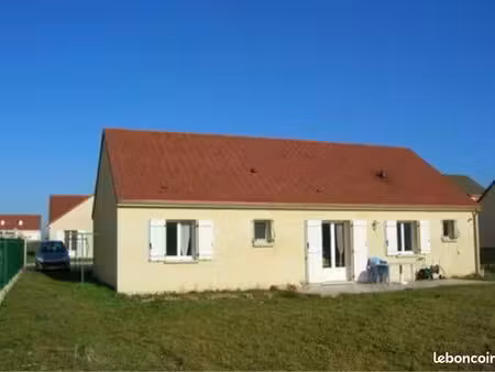 location maison + jardin+ garage à soucy