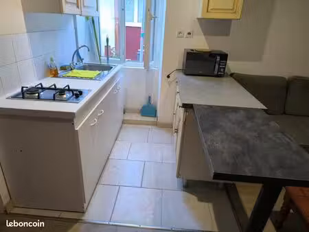 t2 meublé plein pied