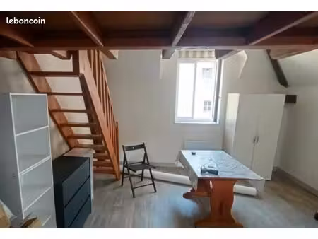 studio meublé