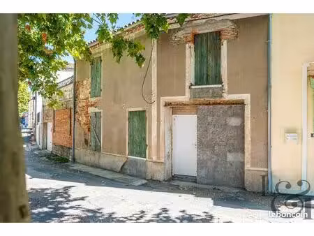 maison de ville 1 pièce 60 m²
