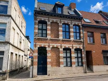 maison de maître avec extérieur - cœur historique de mons